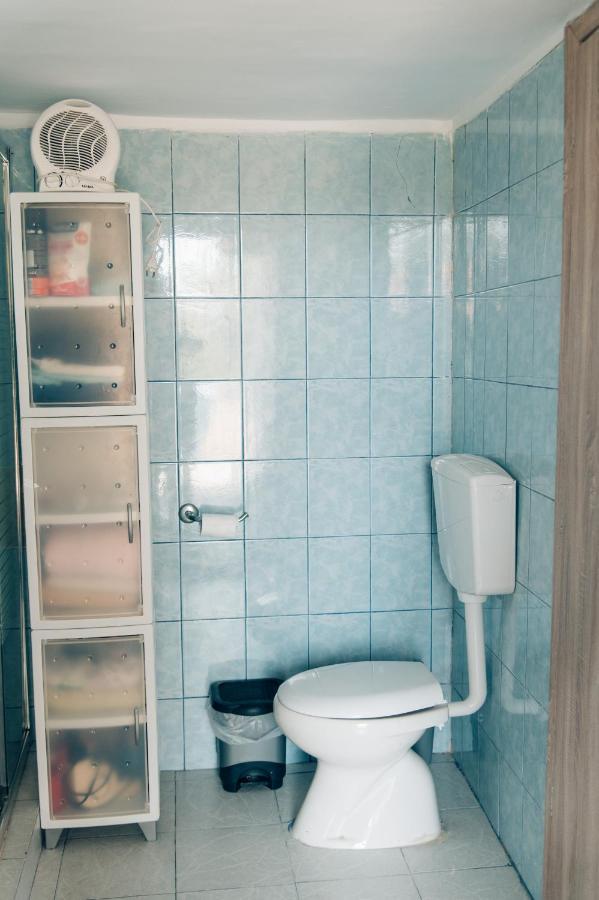 Dimitri'S Apartment 瓦捷拉 外观 照片