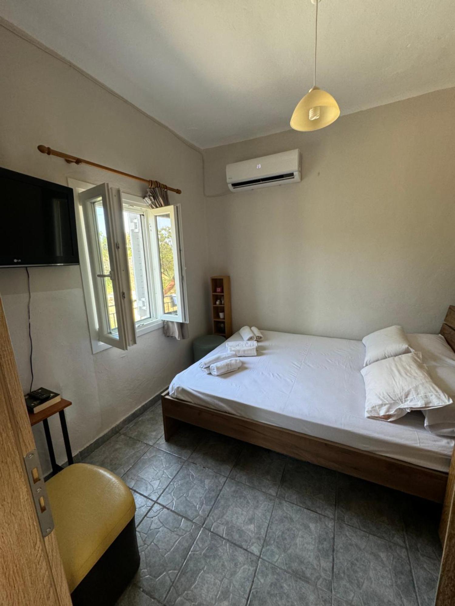 Dimitri'S Apartment 瓦捷拉 外观 照片